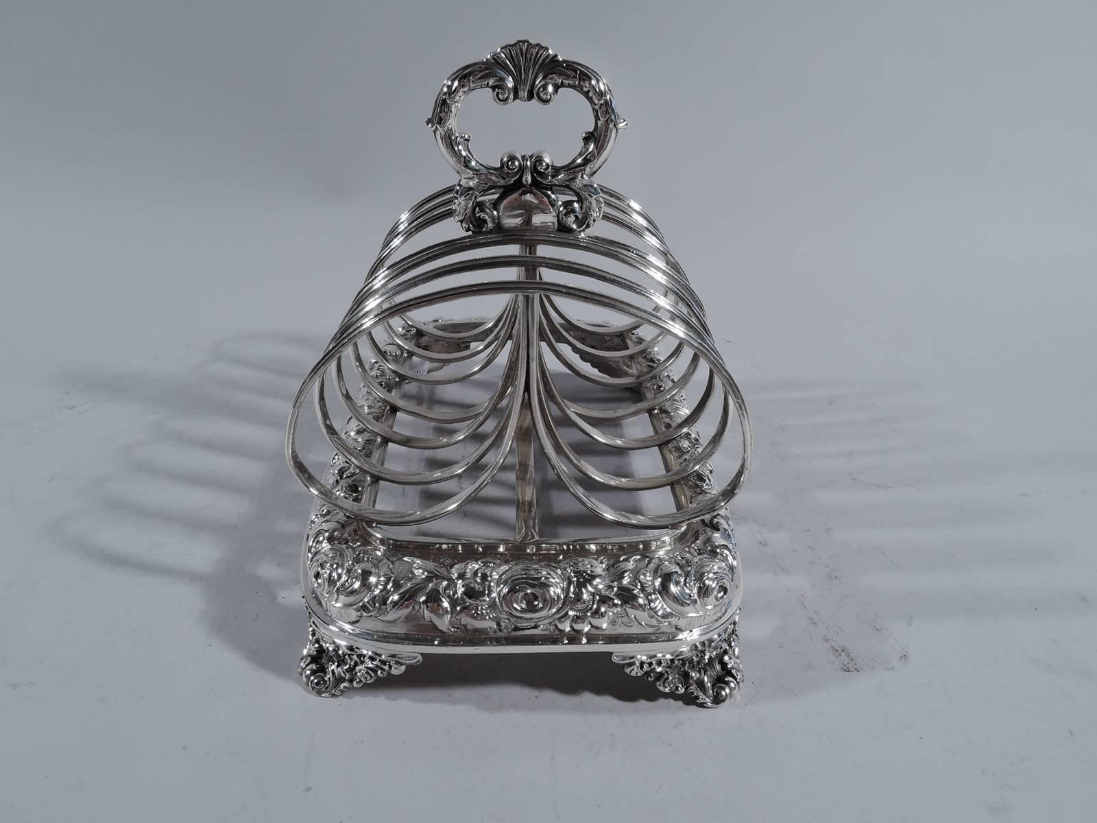 English Regency Sterling Silver Toast Rack In Excellent Condition In New York, NY