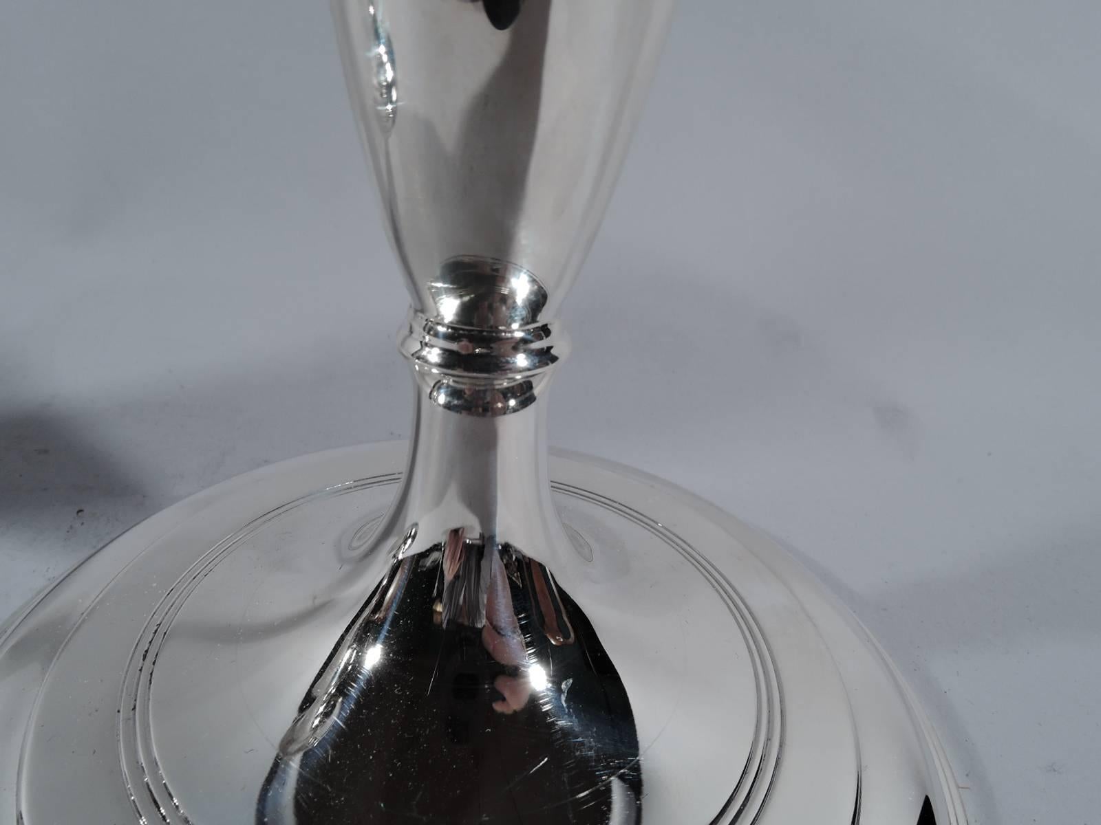 Pair of Tiffany Modern Classic Sterling Silver Candlesticks In Excellent Condition In New York, NY