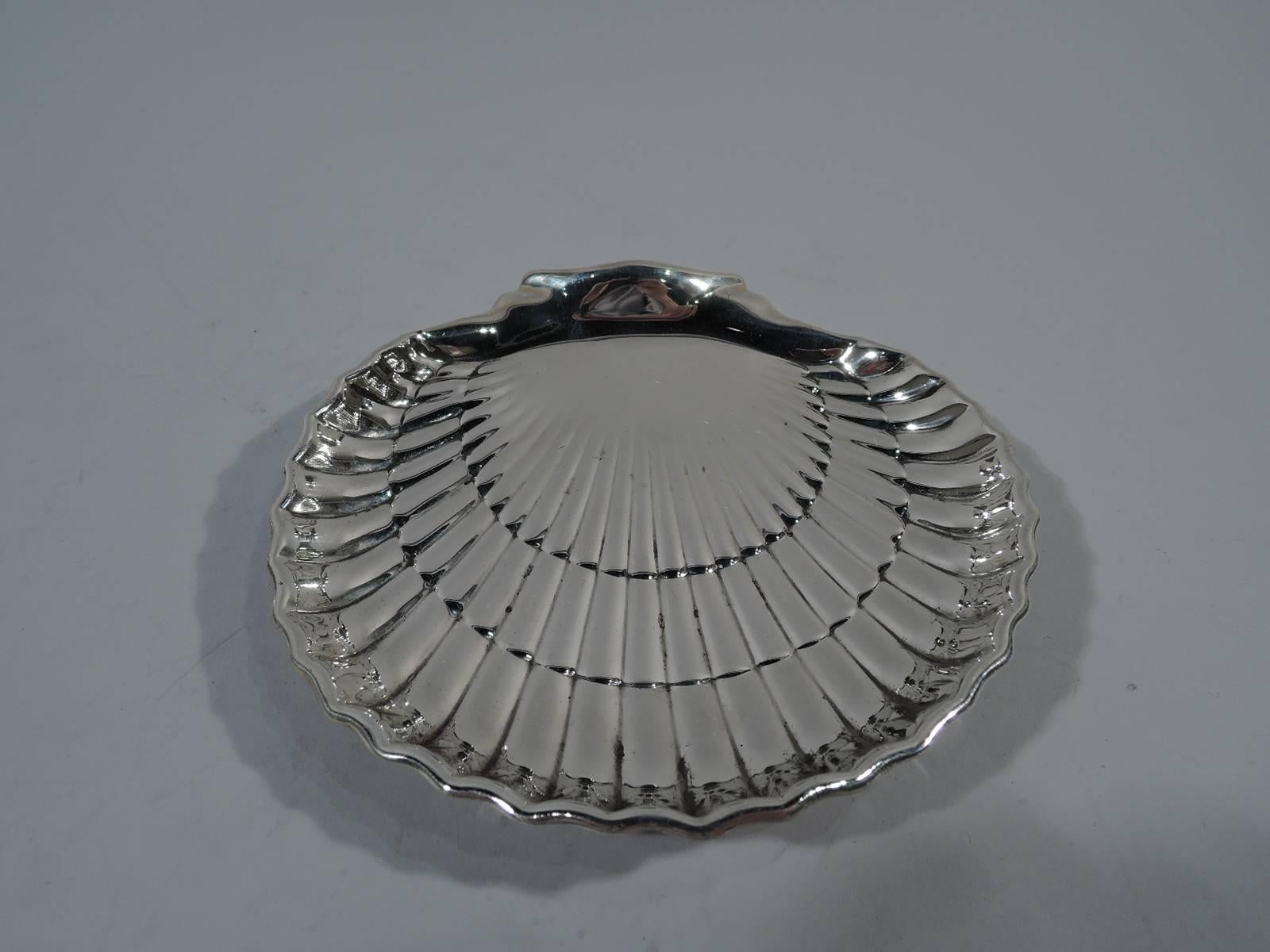 Modern Set of 12 Gorham Sterling Silver Scallop Shell Appetizer Plates