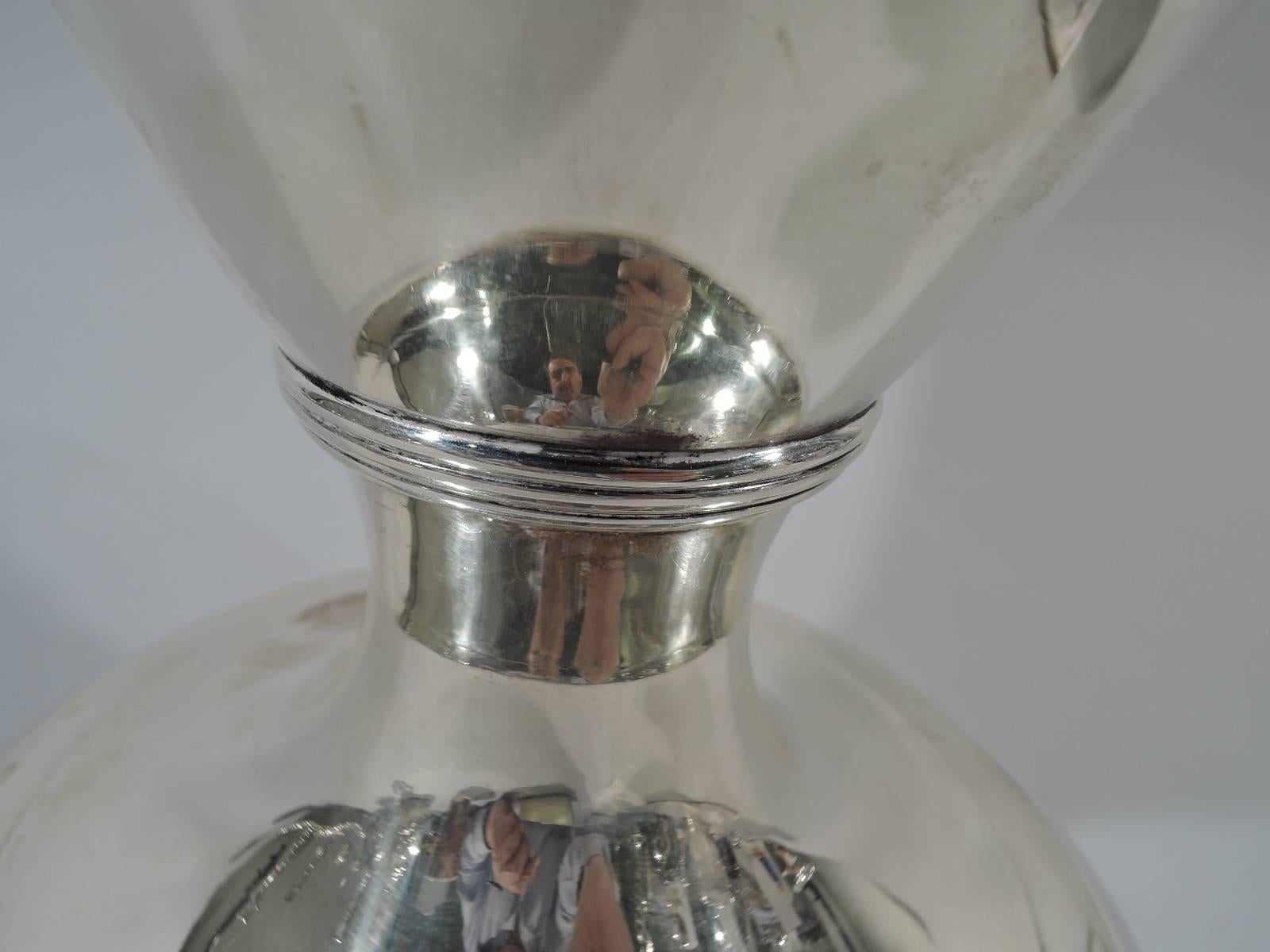Antique Tiffany Tall and Heavy Sterling Silver Amphora Trophy Cup In Excellent Condition In New York, NY