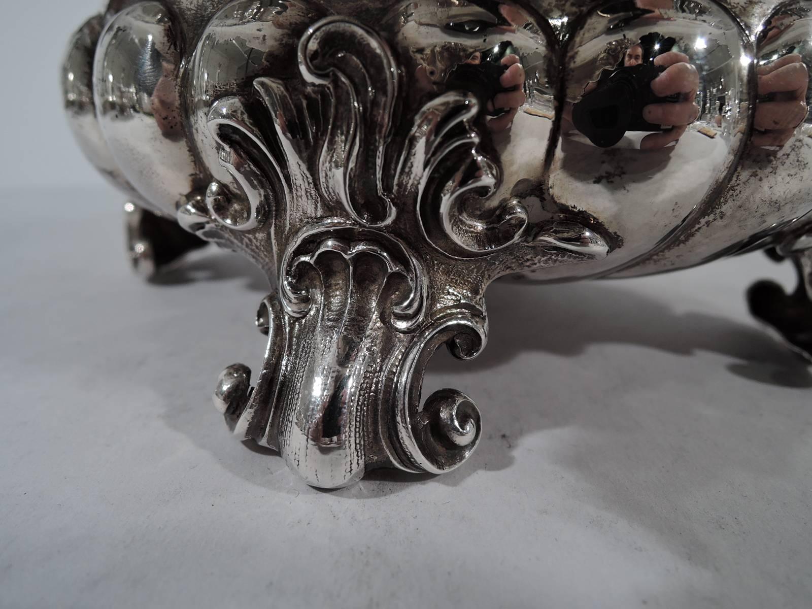 19th Century Pair of Fancy Antique American Sterling Silver Bowls