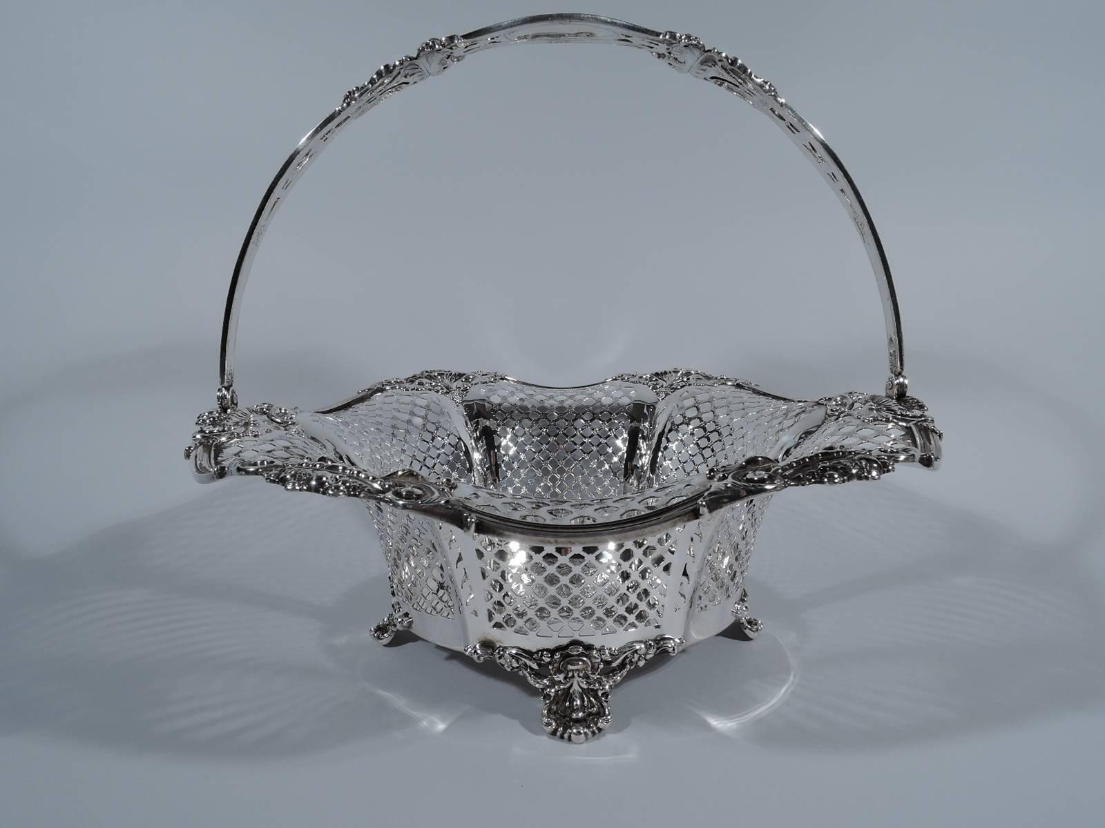 Large Antique American Edwardian Pierced Sterling Silver Basket In Excellent Condition In New York, NY