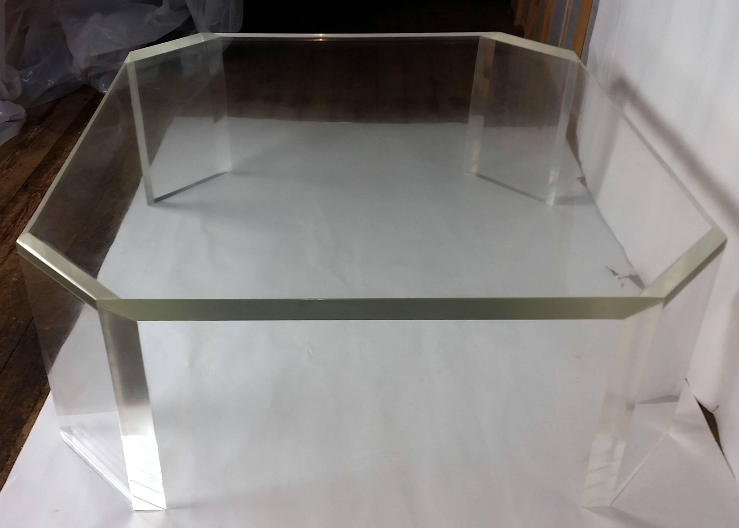 Lucite-Couchtisch von Charles Hollis Jonesm, „L'AMI“, Modell 505, um 1975 im Angebot 1