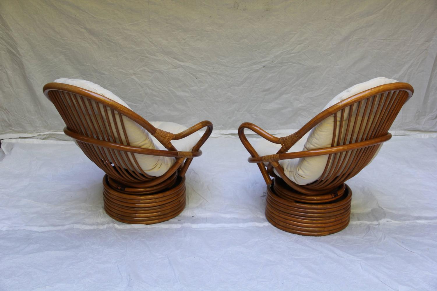 Pair of Swivel Bamboo Rattan Lounge Chairs Sun Products, circa 1965