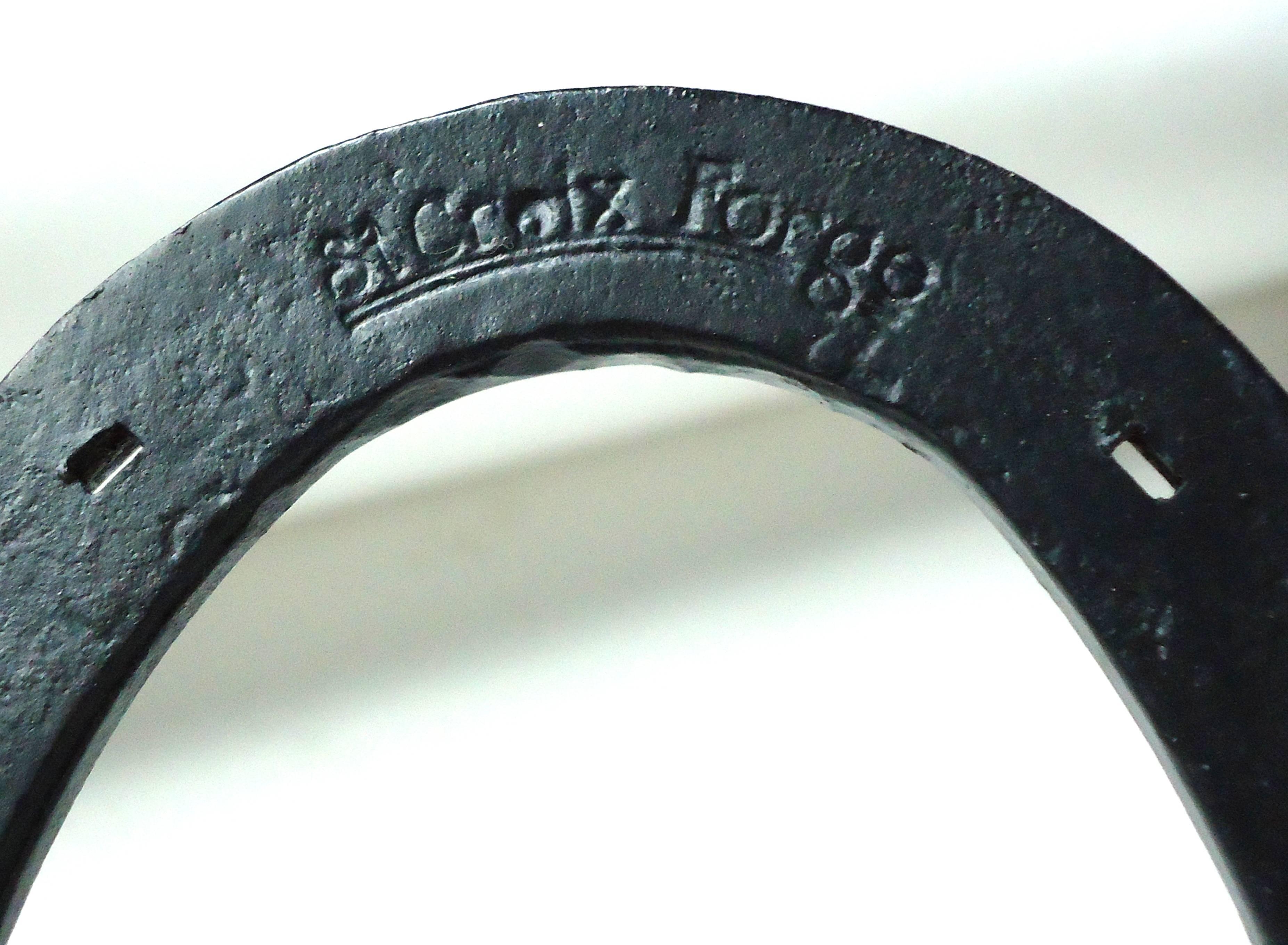 Table d'appoint lyrique en fer forgé fabriquée à partir de fers à cheval de St. Croix Forge, vers 1985 en vente 1