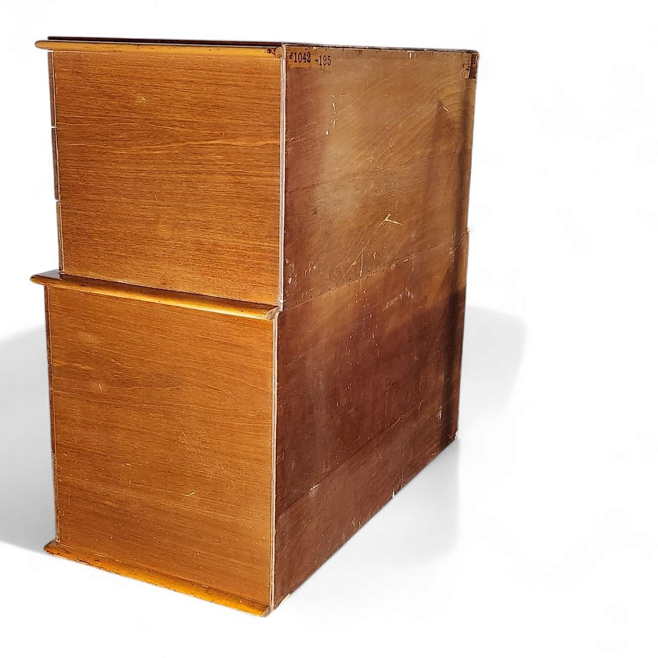 Laccato Paul Frankl Station Wagon - Cassettone altoJohnson Furniture 1950s in vendita