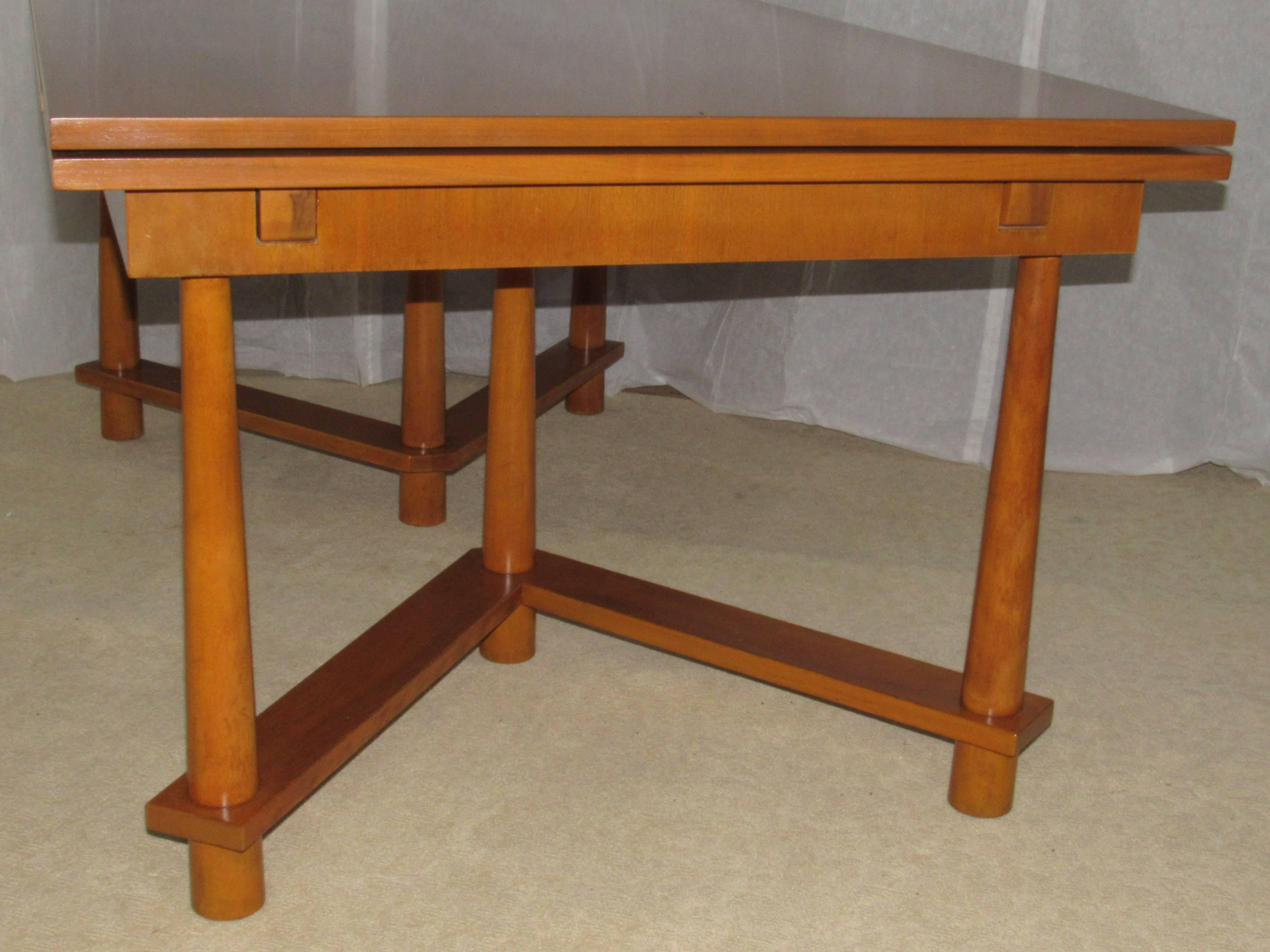 robsjohn gibbings dining table