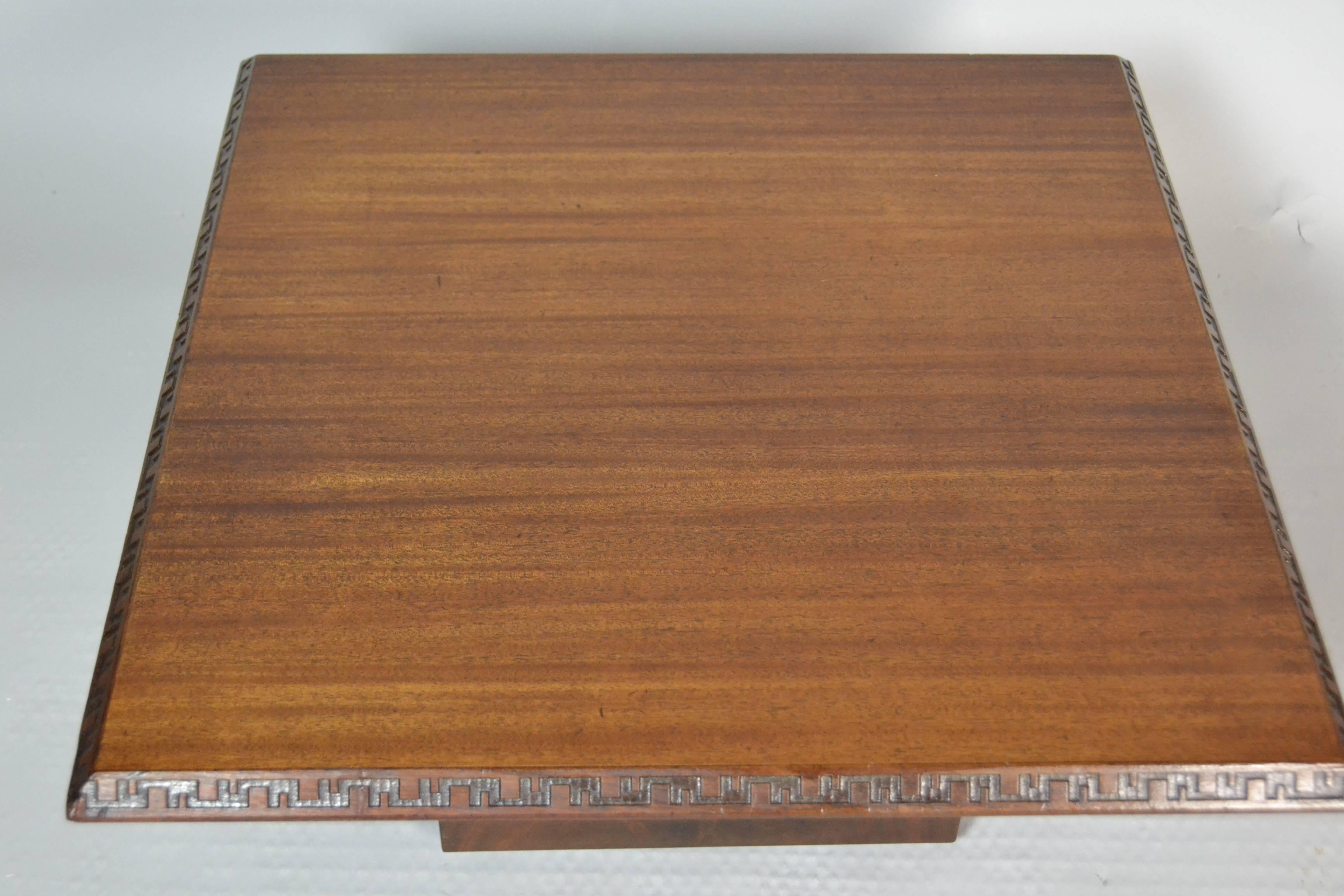 Mid-Century Modern Table basse Frank Lloyd Wright  Heritage Henredon Taliesin Acajou, 1955 en vente