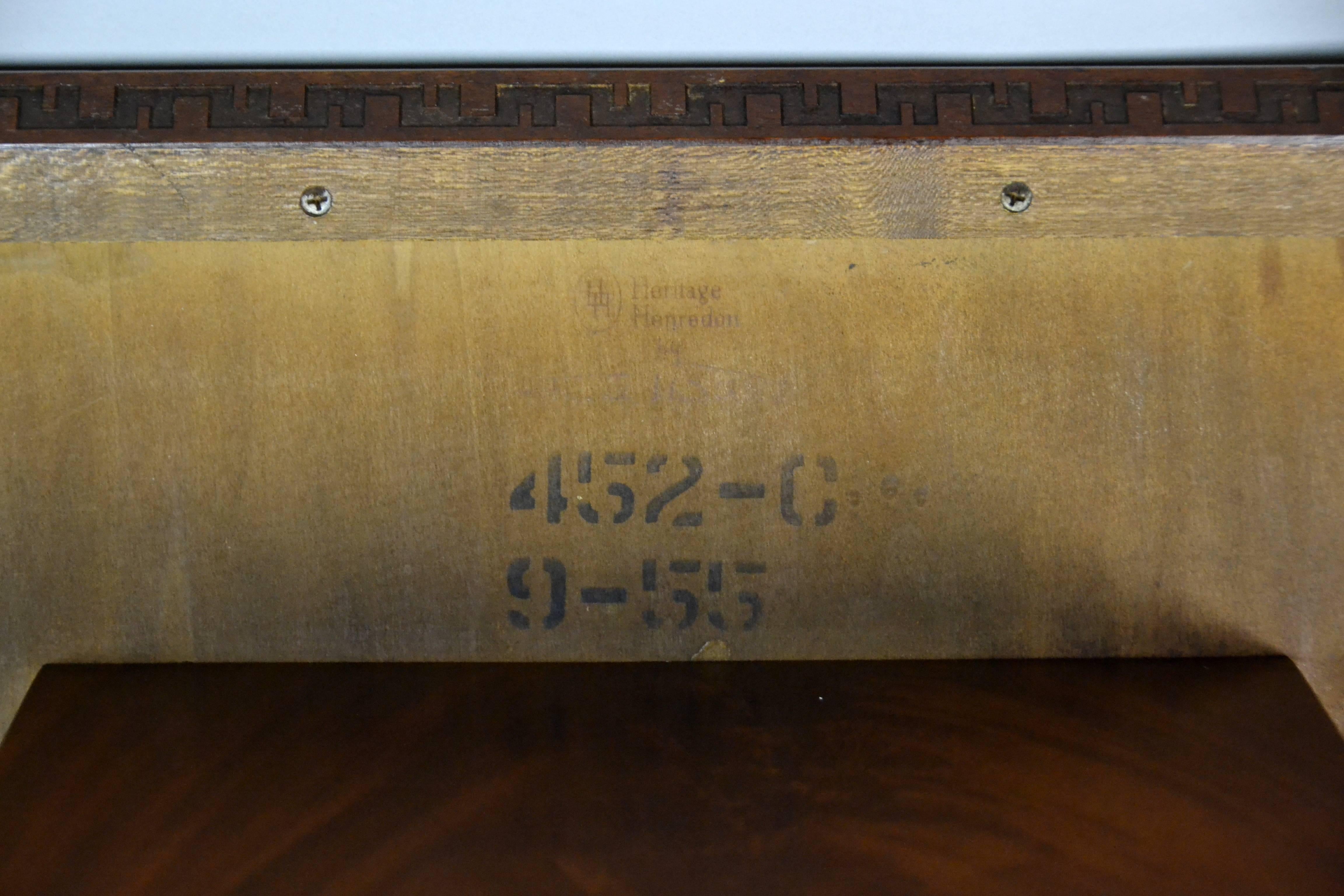 20ième siècle Table basse Frank Lloyd Wright  Heritage Henredon Taliesin Acajou, 1955 en vente
