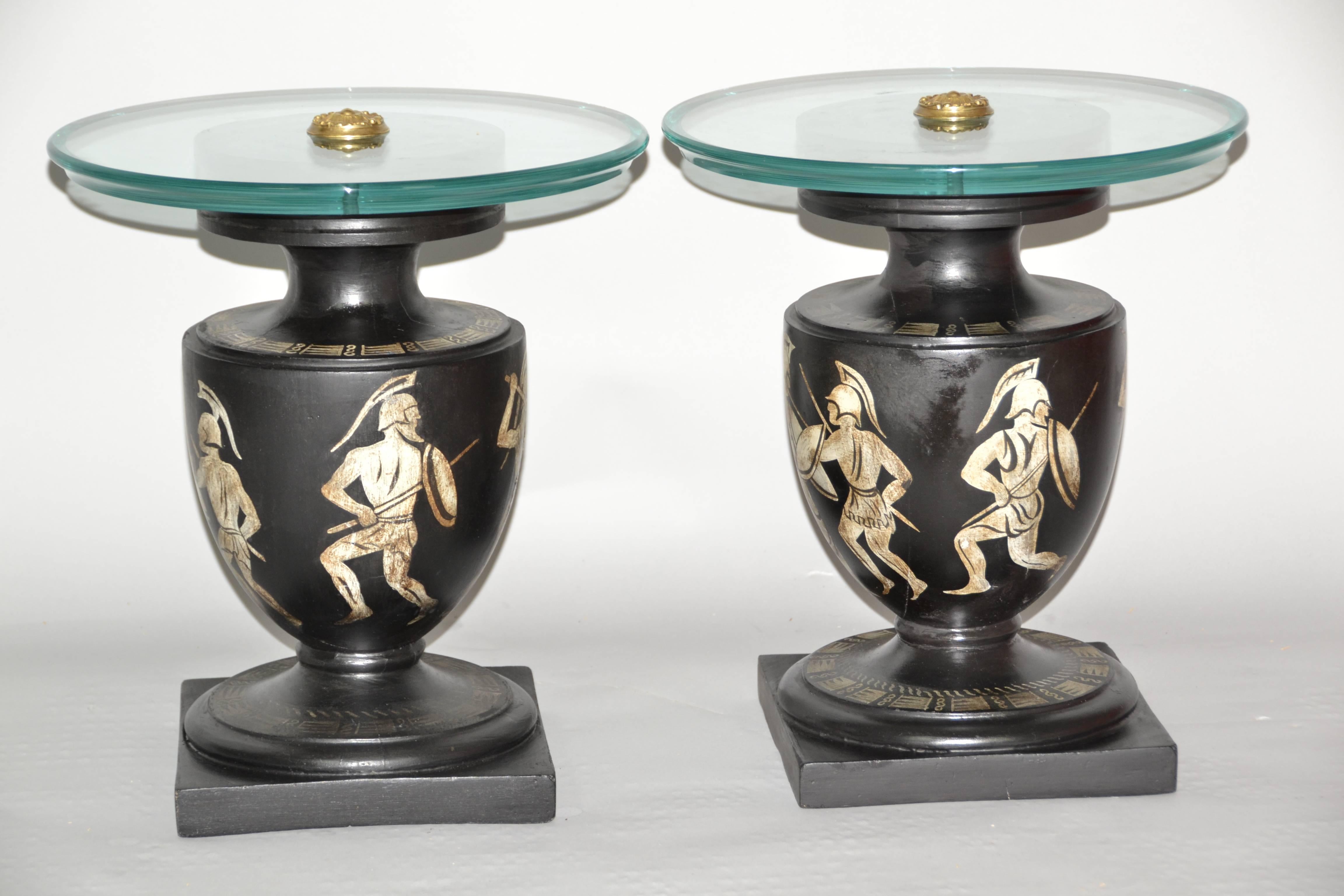 Neoclassical Italian Mid-Century Black and White Urn End Tables, circa 1940 In Good Condition For Sale In Camden, ME
