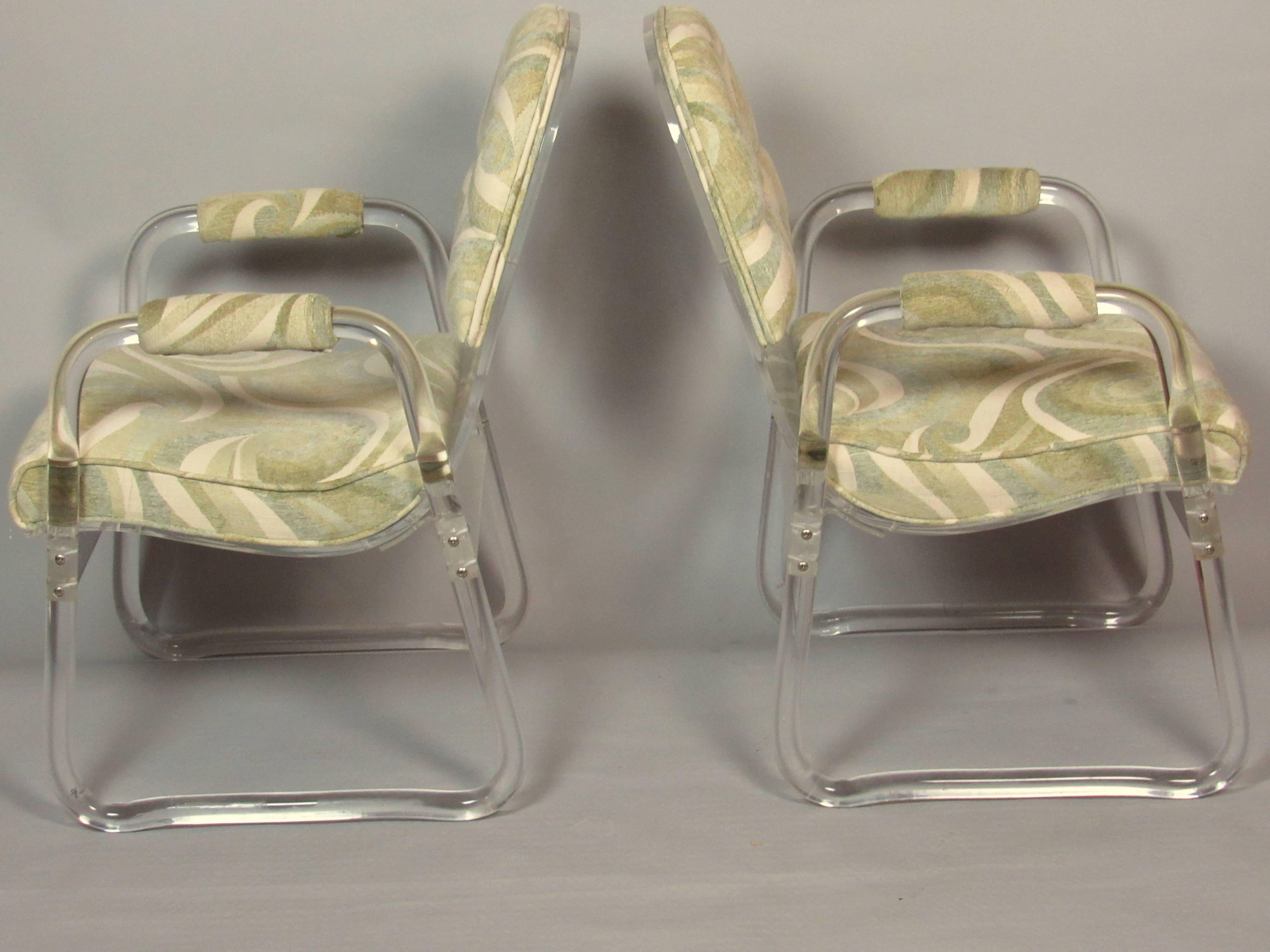 Pair of Lucite Lounge Chairs Hill Industries , circa 1970 In Good Condition For Sale In Camden, ME