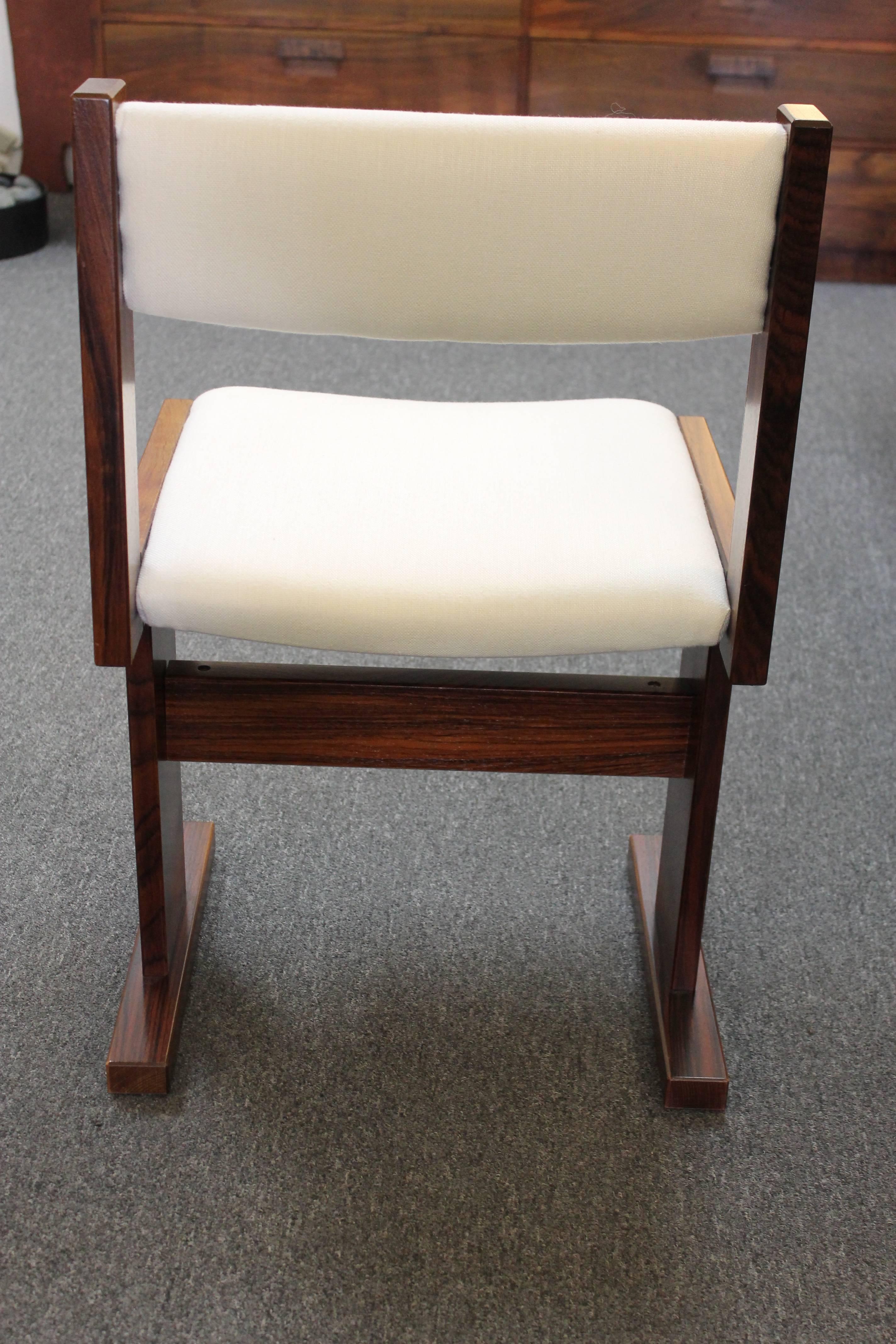 Eight Rosewood Danish Chairs by Gangso Mobler In Excellent Condition In Palm Springs, CA