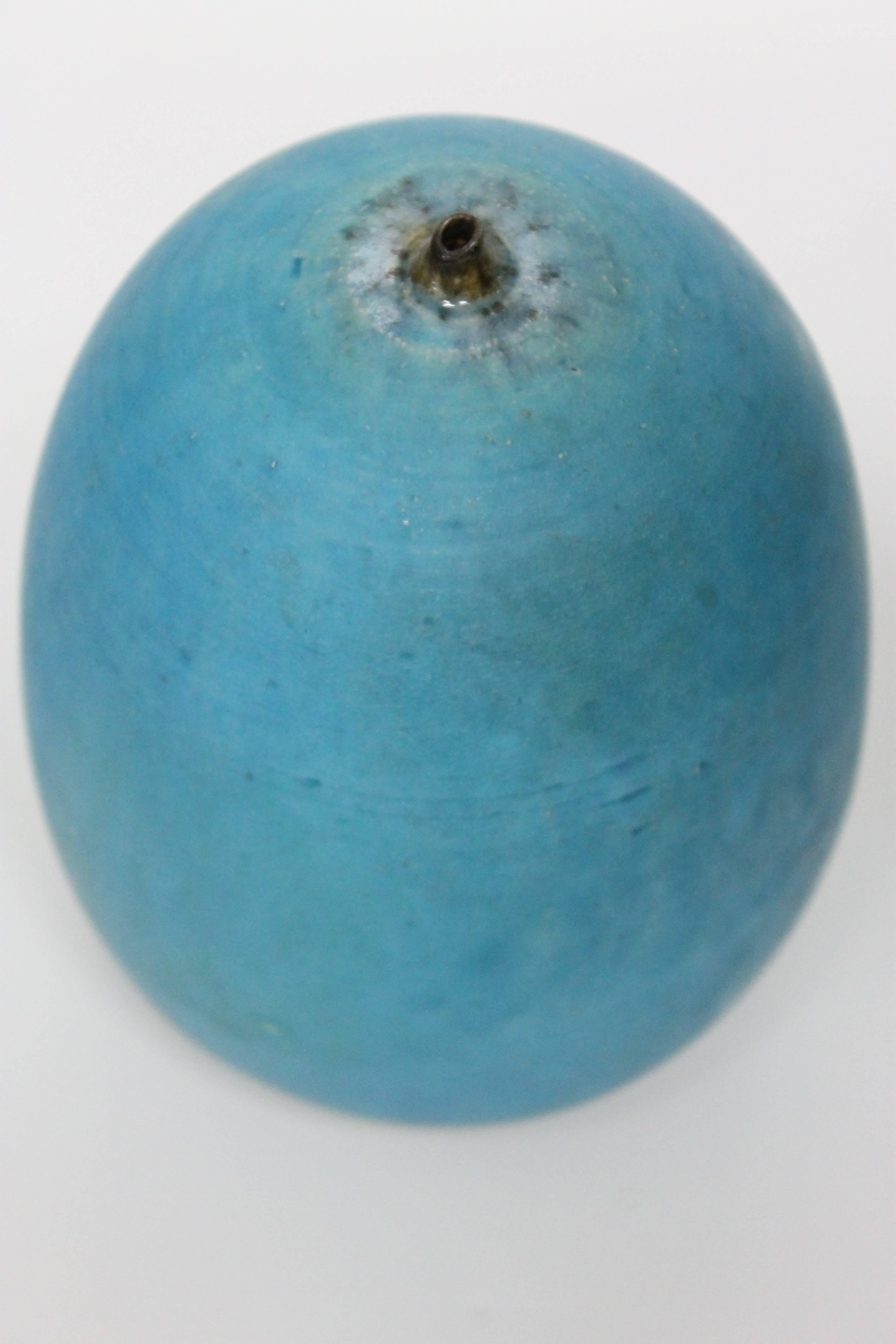 Late 20th Century Rose Cabat (1914-2015) 'Feelie' Vessel