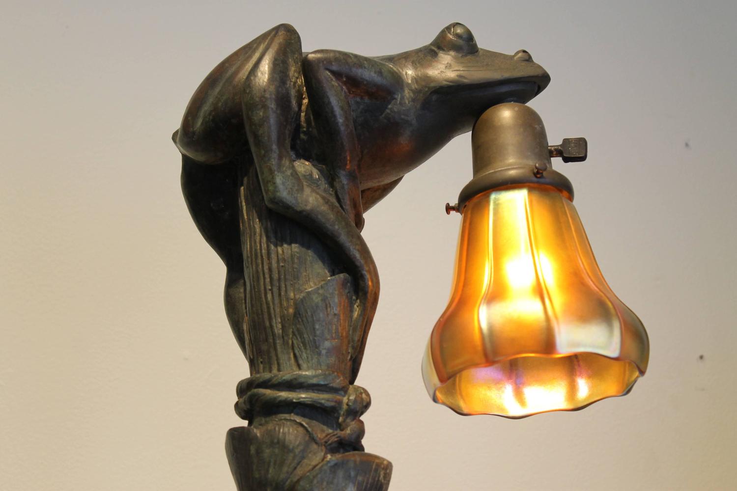 Art Nouveau Figural Bronze Frog Lamp with Steuben Shade For Sale at 1stdibs