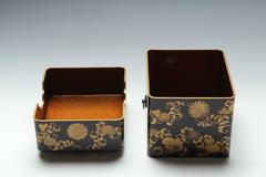 Box with Chrysanthemums Plume Grass and Silver Dewdrops