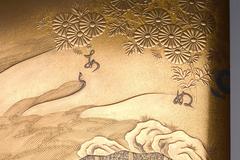 Gold Lacquer Tebako Box with Fan and Chrysanthemum