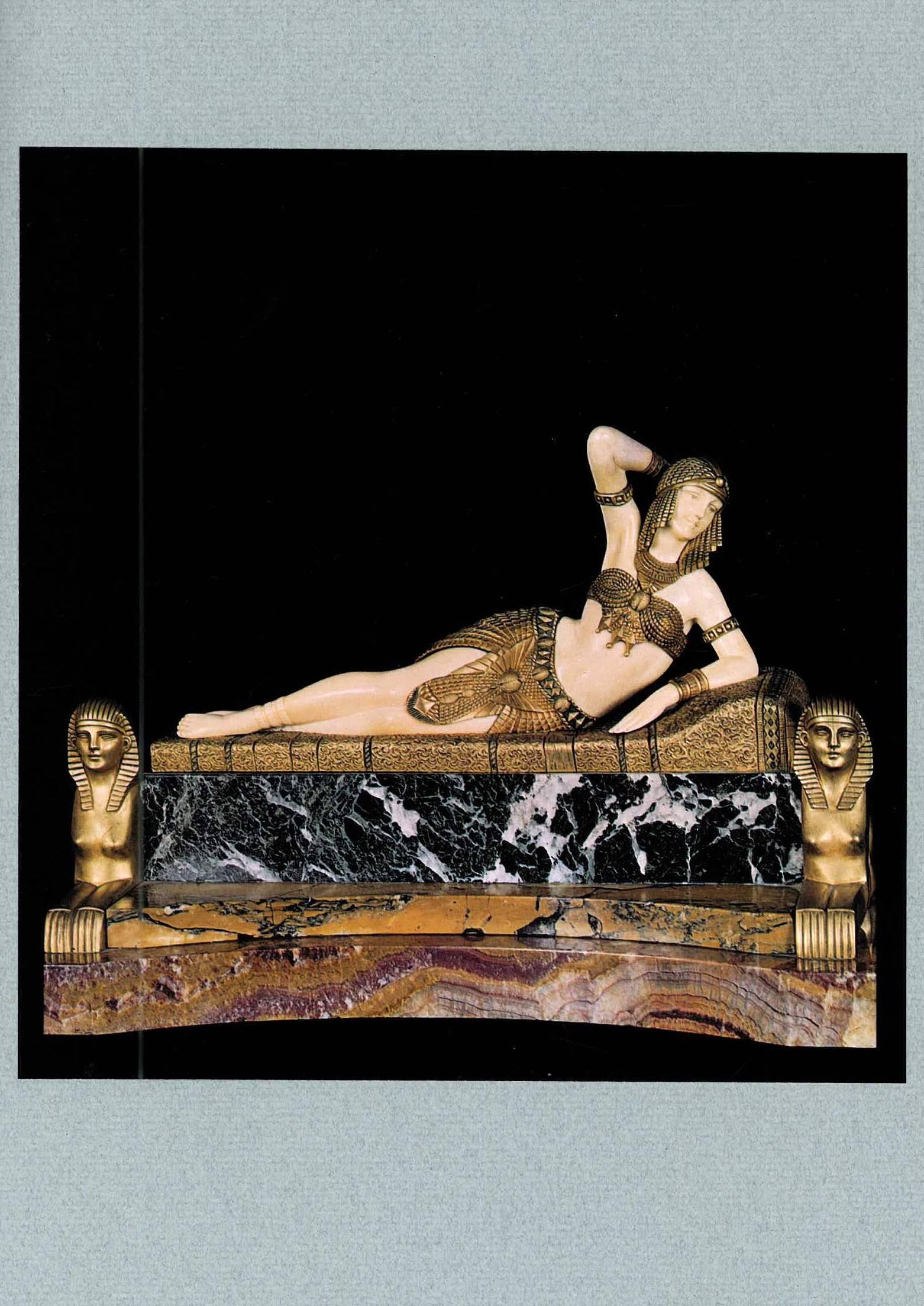 Isadora Duncan with Art Deco Sculptures de Chiparus, Preiss and Others (Livre) en vente 4