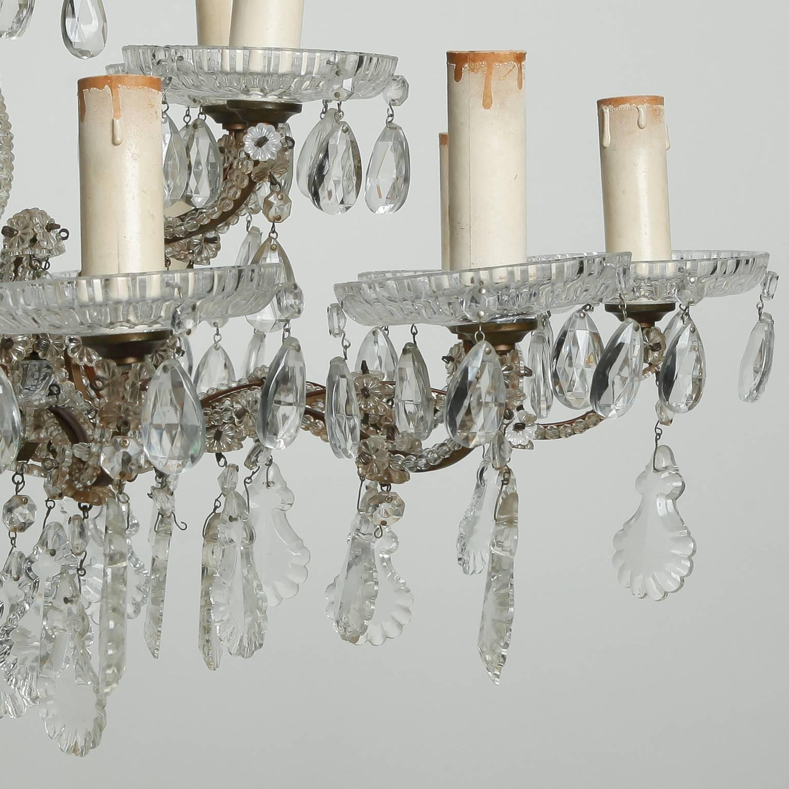 Faceted French Fifteen-Light Shallow Beaded Crystal Chandelier