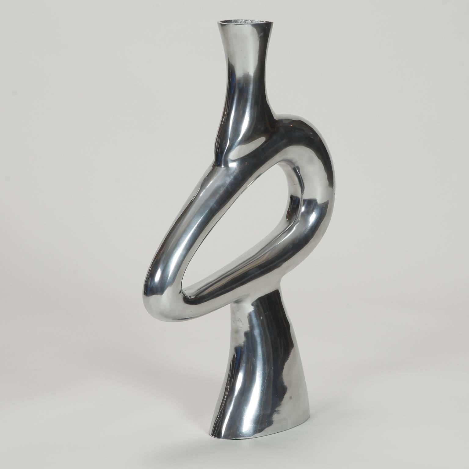 Tall Mid-Century Op Art Chrome Sculptural Vessel In Good Condition In Troy, MI