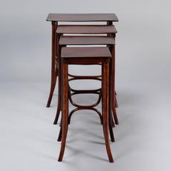 Satz Thonet Quartetto Nisttische