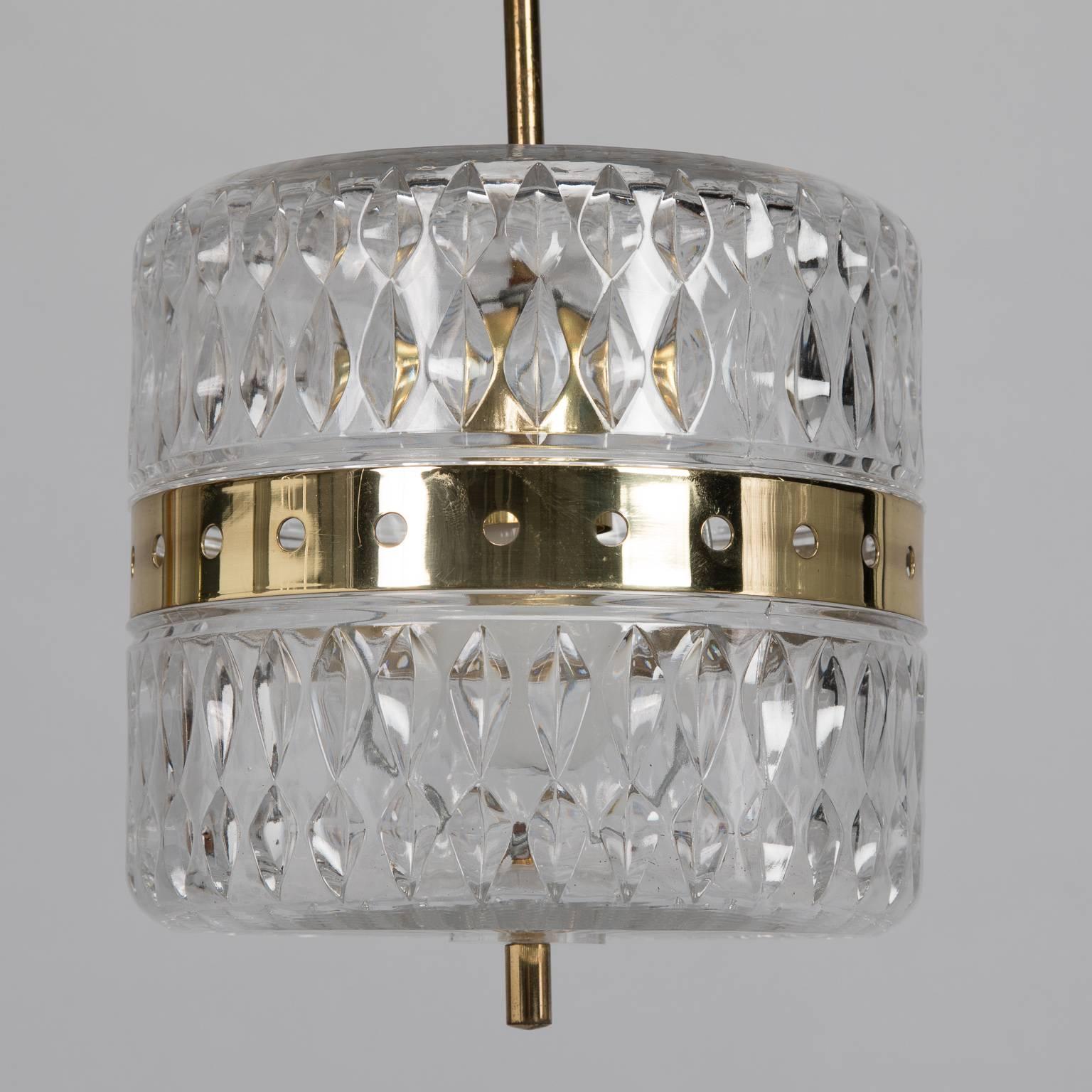 20th Century Kalmar Clear Crystal and Brass Pendant Fixture For Sale