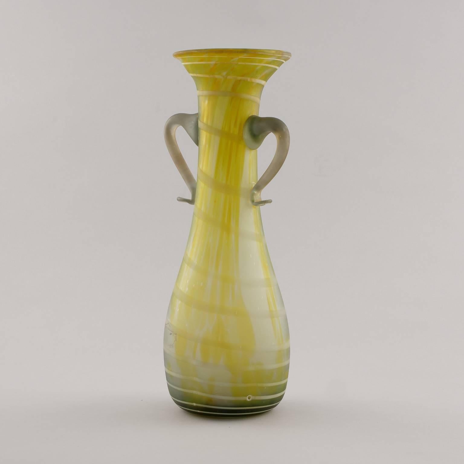 20th Century Italian Green and White Art Glass Amphora Style Vase