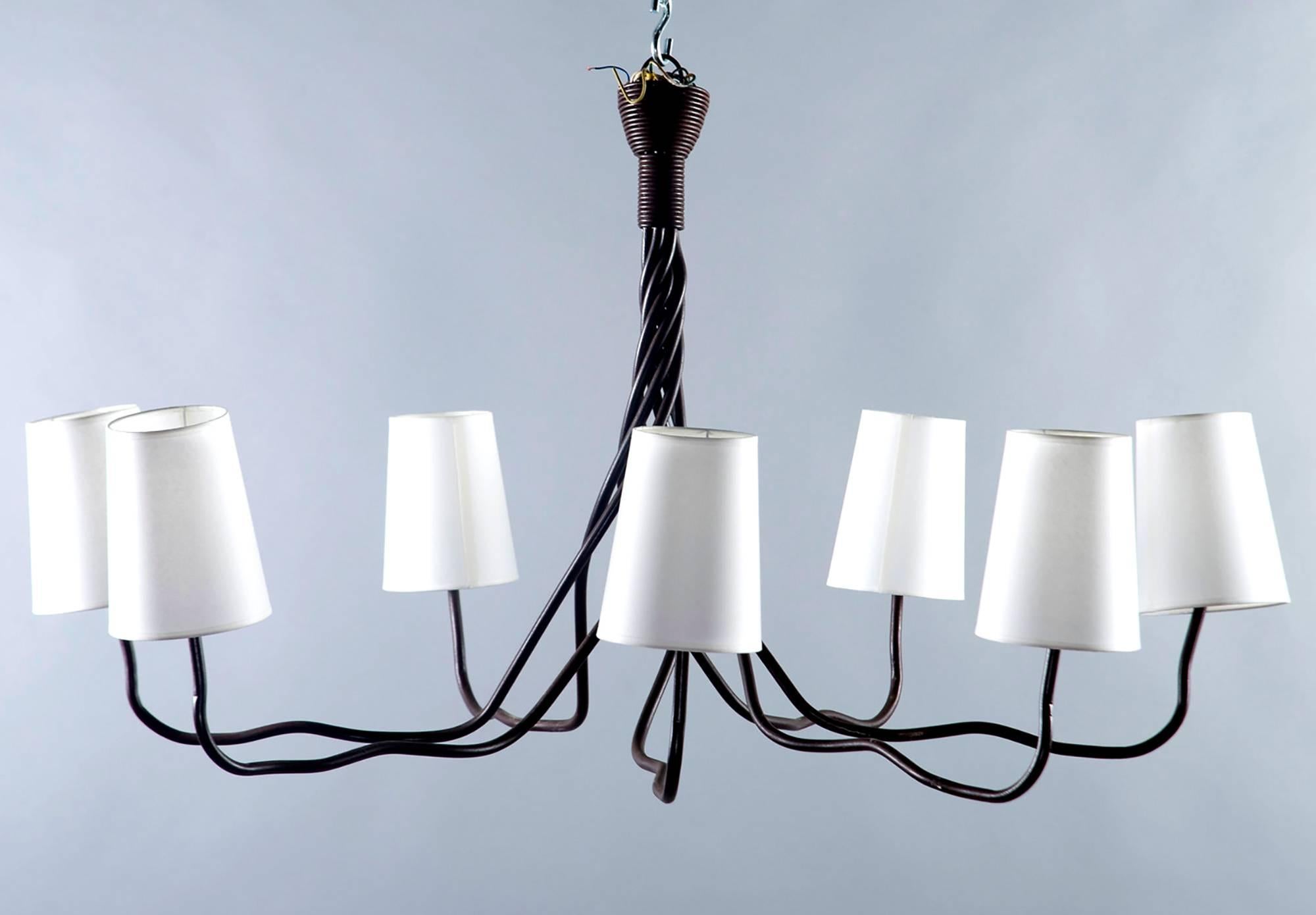 Ferro battuto Lampadario extra large a sette luci in ferro battuto a mano in vendita