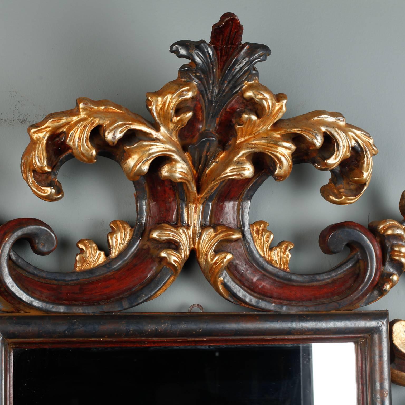 Ornate Italian Wood Gilt and Painted Mirror In Excellent Condition In Troy, MI