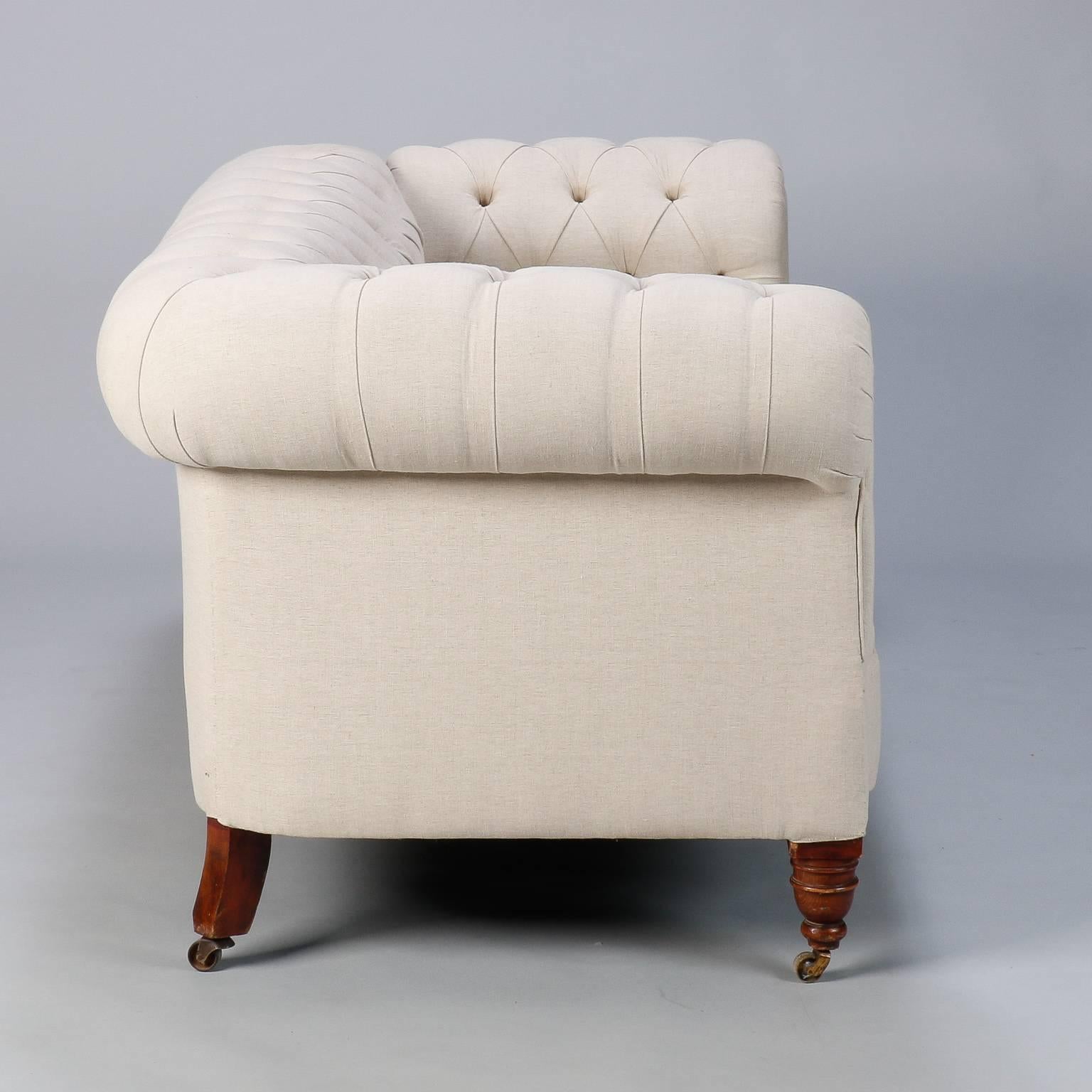 Linen Chesterfield Sofa with Collapsible Arm 1