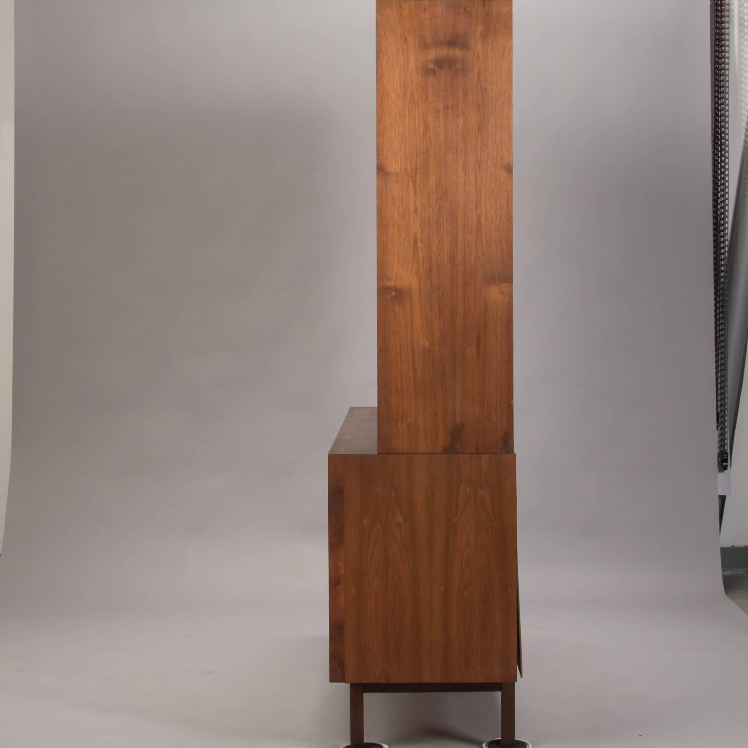 Martin Borenstein for Dillingham Esprit Walnut Cabinet with Caned Door In Good Condition In Troy, MI