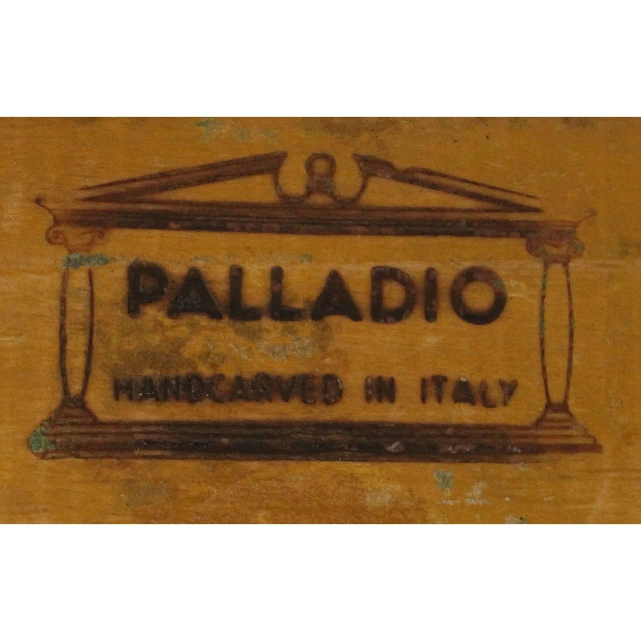 20ième siècle Lampe urne en bois par Palladio en vente