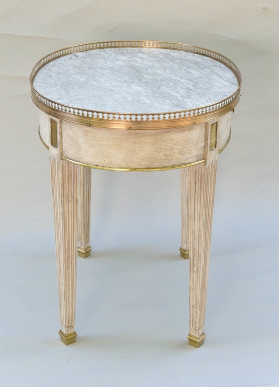 Painted Oval Bouillotte Occasional Table with White Marble Top 3