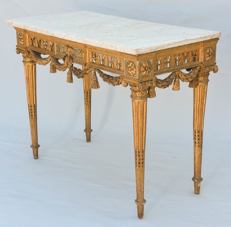 18th Century Giltwood Console with Carrara Marble Top For Sale 1