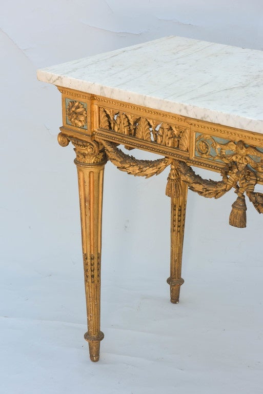 18th Century Giltwood Console with Carrara Marble Top For Sale 2