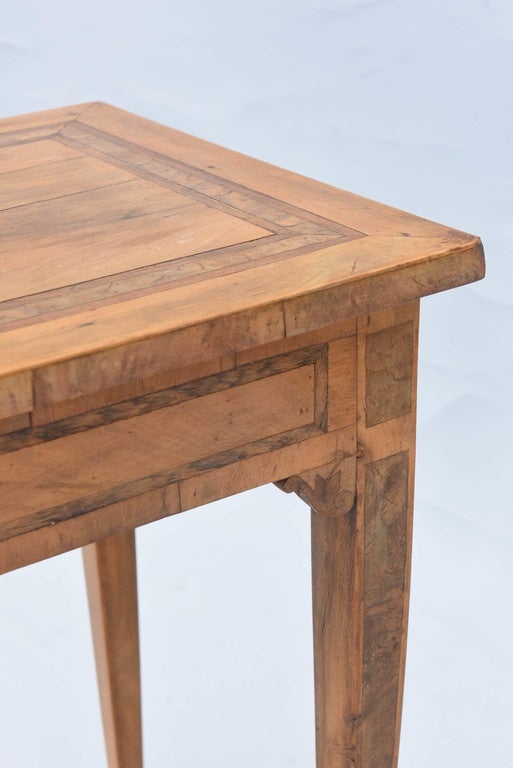 Northern Italian 19th Century Olivewood Accent Table 5