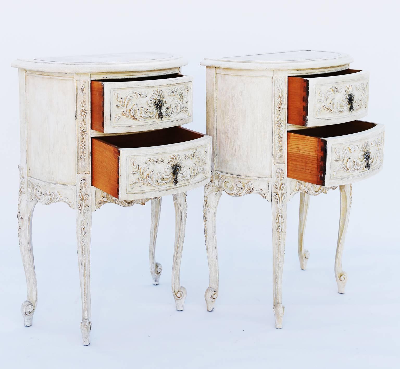 Pair of Carved and Painted Louis XV Night Tables with Mirrored Tops 1