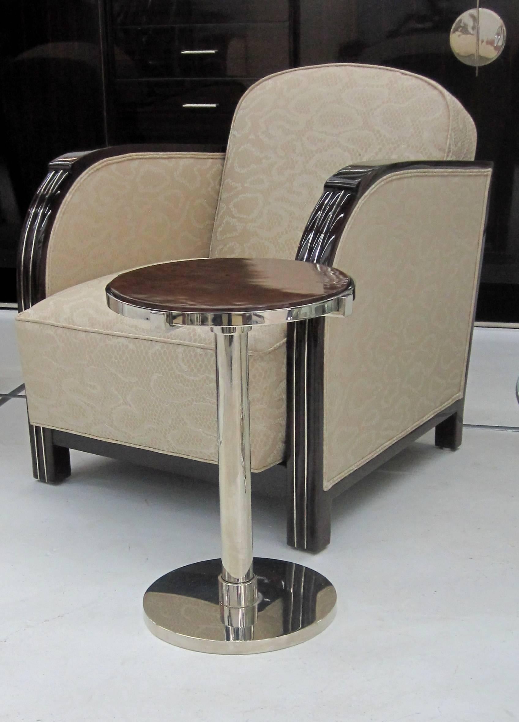 Pair of French Art Deco Modernist Tables In Good Condition In Miami, FL