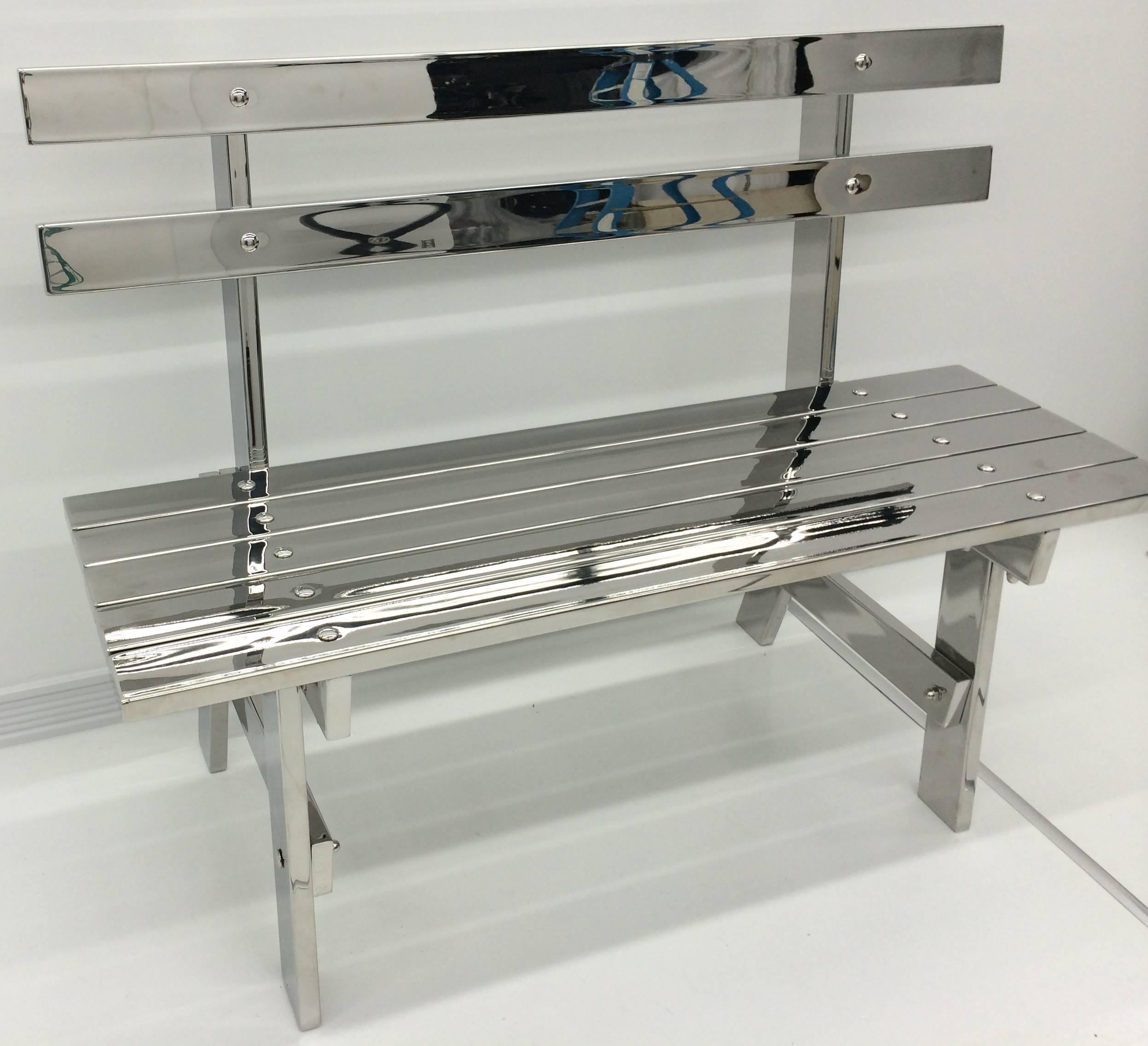 Sculptural Modern Stainless Steel Park Bench In Excellent Condition In Miami, FL