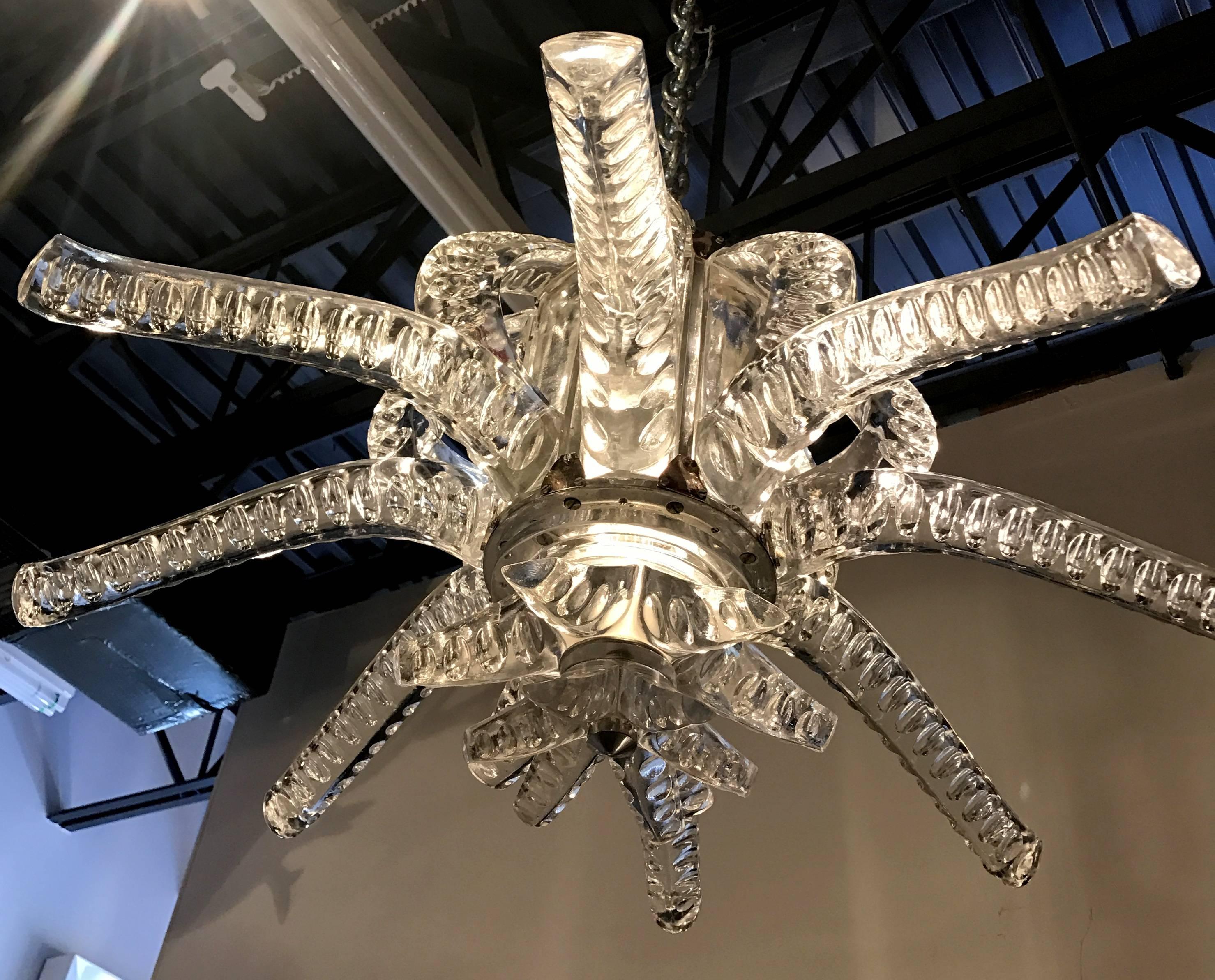 Beautiful lighting-sculpture made of crystal-glass, Marc, son of the famous glass-maker René Lalique took over the family enterprise after his father’s death. As a technician he modernized the manufacture and was well-known for his crystal-objects.