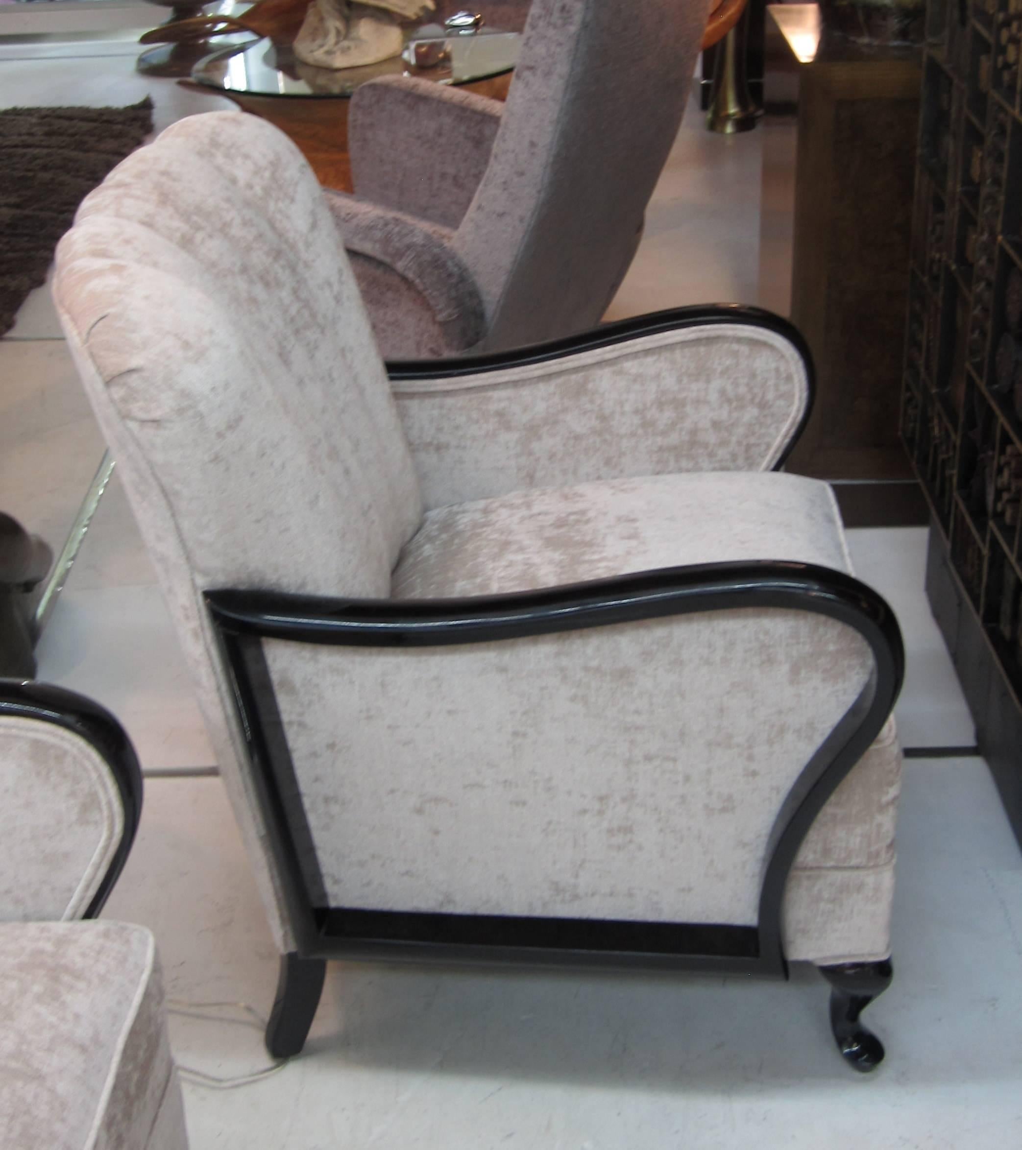 Pair of French Art Deco Mahogany Chairs In Good Condition In Miami, FL