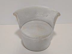 Pouf Christopher Guy Devonshire con schienale basso, rivestito in ciniglia di seta color crema