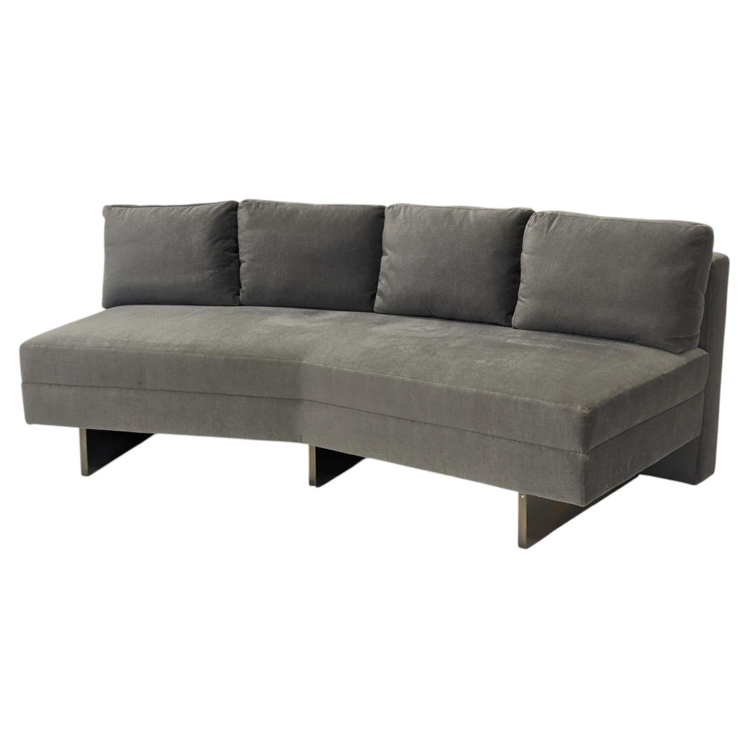 Contemporary Bray Design Curved Sectional Sofa in Grey Velvet with Brass Feet For Sale