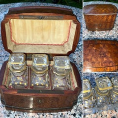 Coffret à parfum français ancien de style Napoléon III, en marqueterie, attribué à Tahan, Paris