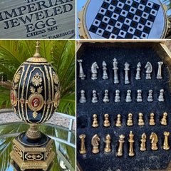 Jeu d'échecs « Œuf impérial » de la Maison Fabergé par Franklin Mint, plaqué or 24 carats et orné de pierres précieuses