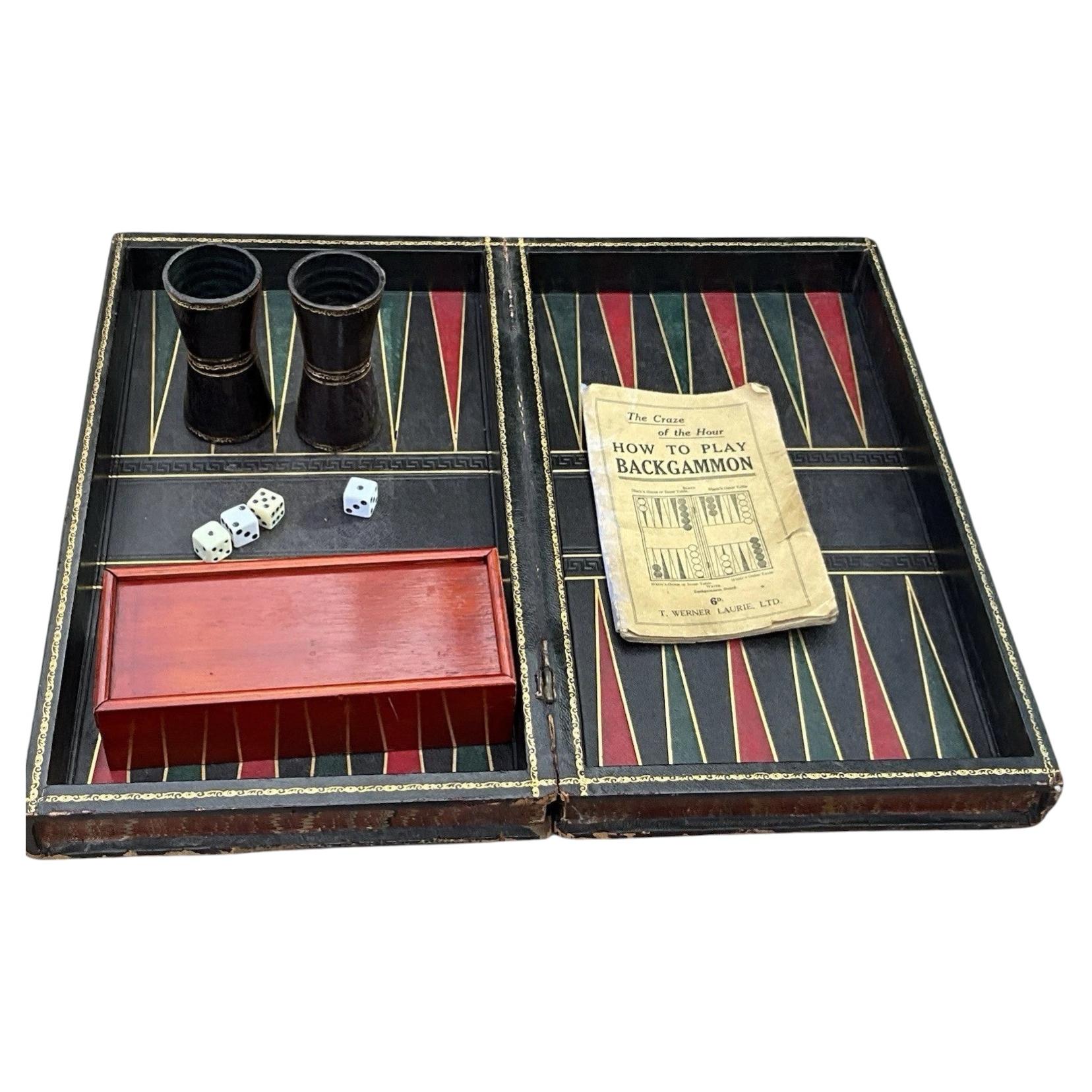 Where is the oldest chess set?