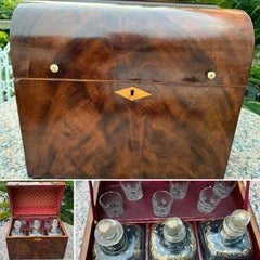 Georgian ca. 1790 Walnut Drum-Top Decanter Tantalus with 3 Gilt Decanters