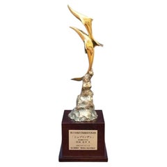 Ryohei Miyata Japanese Bronze “Springen” Dolphin Sculpture, 20th Century
