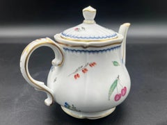 Vintage Richard Ginori Italian Fruit Hand-Painted Gilt Porcelain Teapot