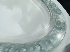 René Lalique Marguerite Oval Glass Platter with Aqua Floral Edge, circa 1930