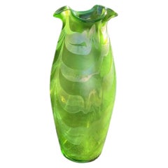 Antique Loetz Phaenomen Creta Iridescent Feathered Uranium Art Glass Vase 10.5"
